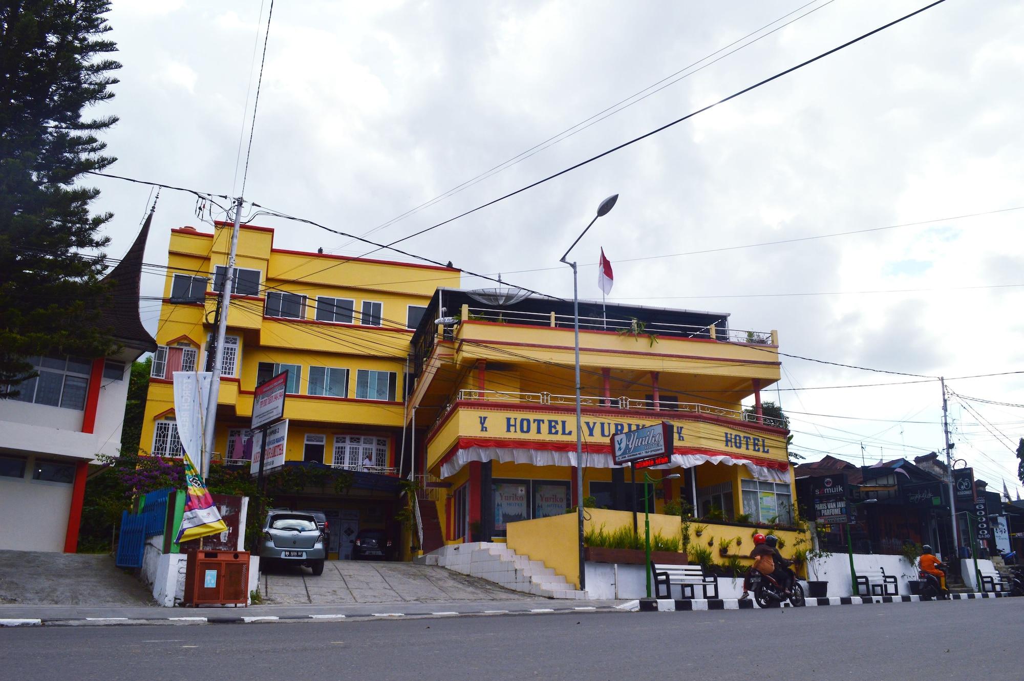 Hotel Yuriko Bukittinggi Exterior photo