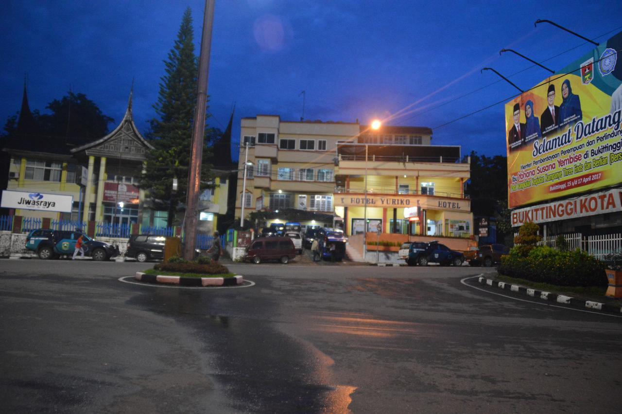 Hotel Yuriko Bukittinggi Exterior photo