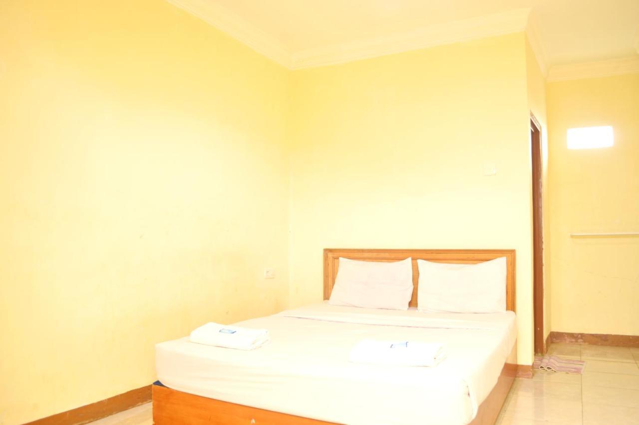 Hotel Yuriko Bukittinggi Exterior photo